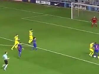 WATCH: Barcelona youth star sc...